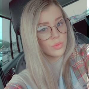 Meet your Posher, Shelbi